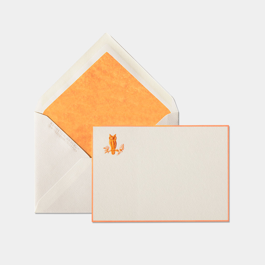 Carte et enveloppe assortie motif hiboux orange 