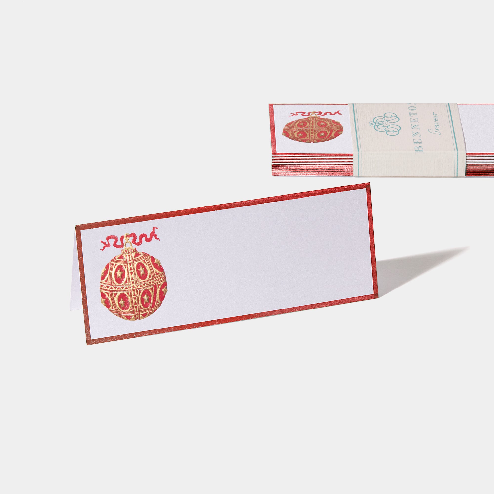 Cartes de table motif Boule de Noel Benneton Graveur rouge