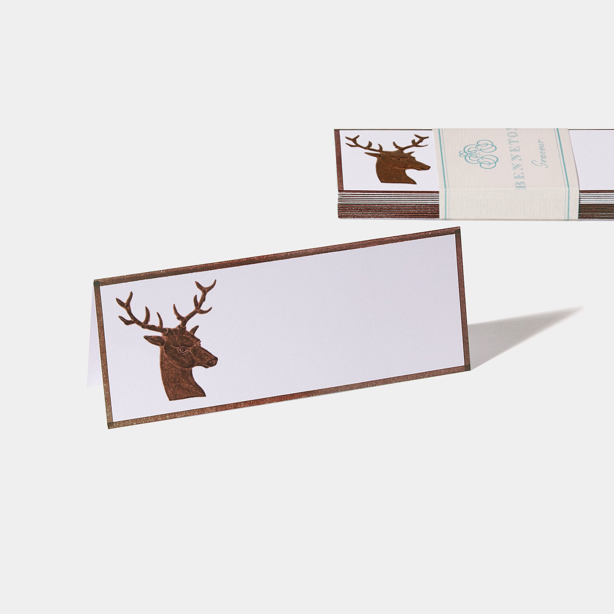 Cartes de table motif Cerf Benneton Graveur marron