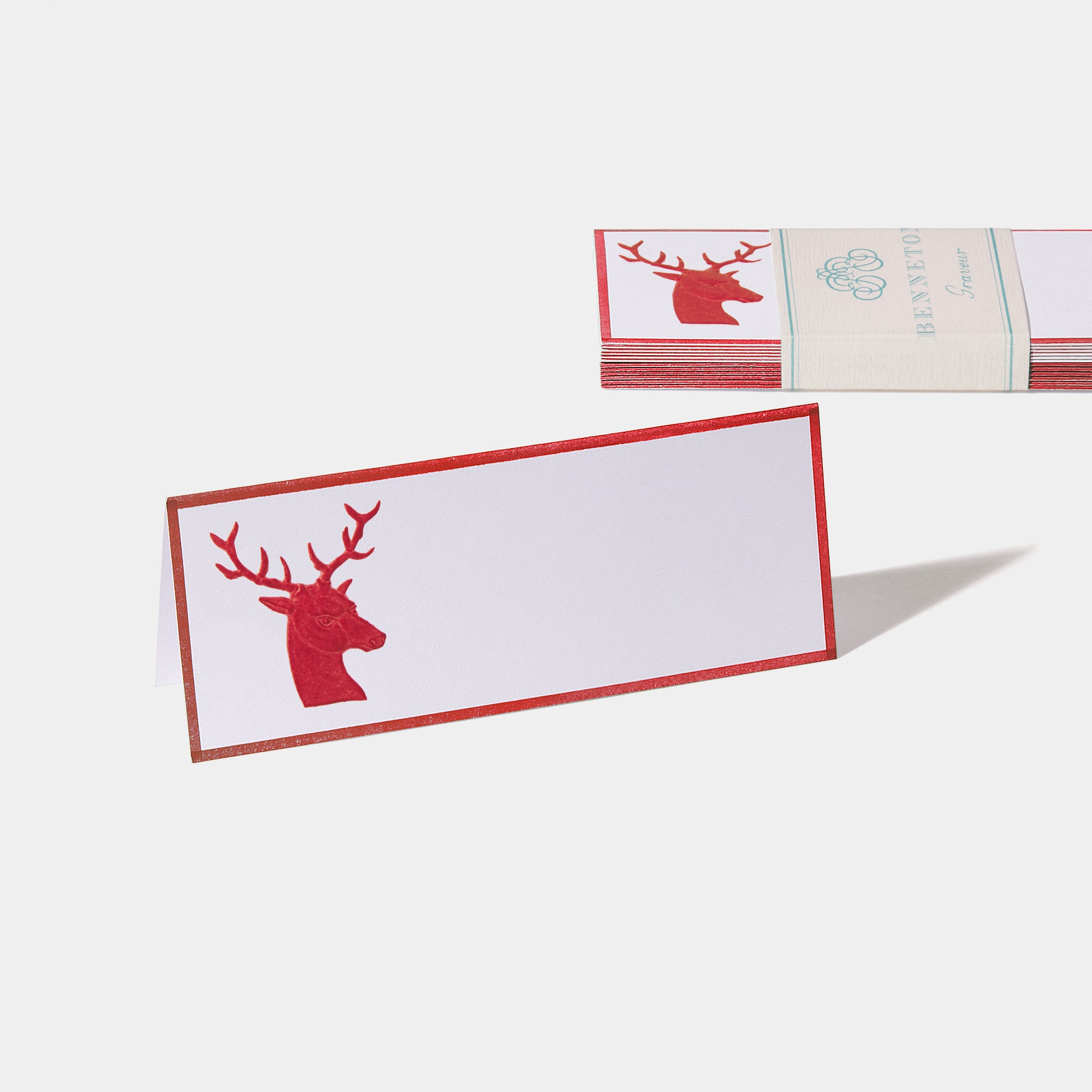 Cartes de table motif Cerf Benneton Graveur rouge