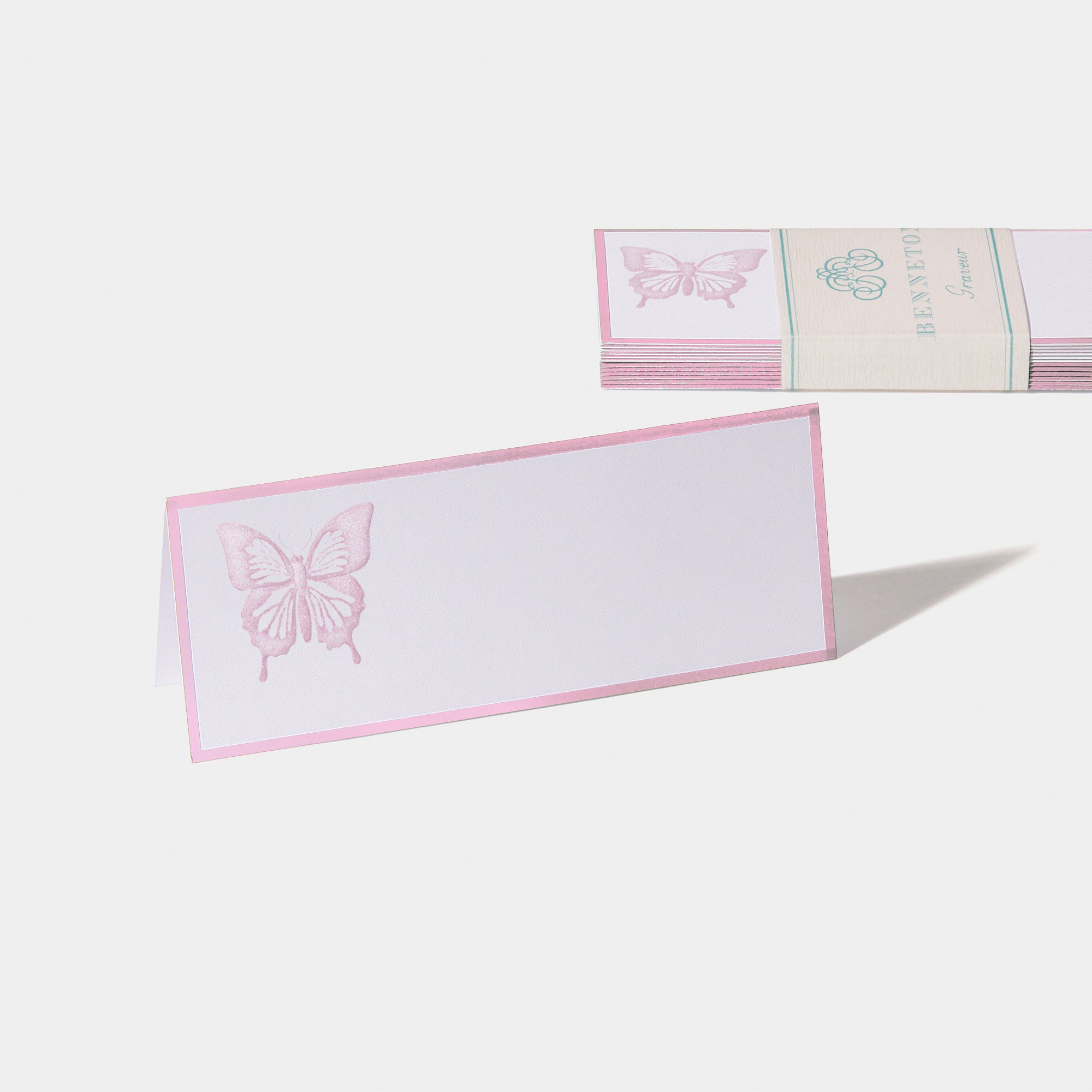 Cartes de table motif Papillon Benneton Graveur rose pale