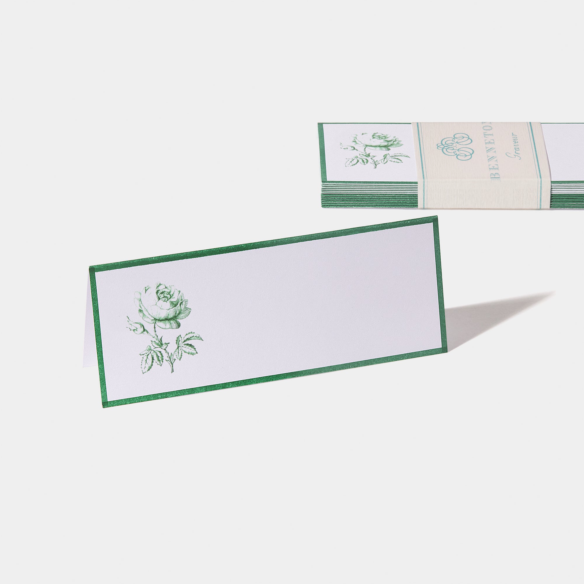 Cartes de table motif Rose Benneton Graveur vert