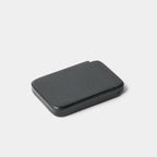 Coulisseau porte-cartes en cuir de chèvre noir Benneton Graveur fermé