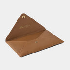 Pochette enveloppe en cuir de chèvre Camel Benneton Graveur ouvert