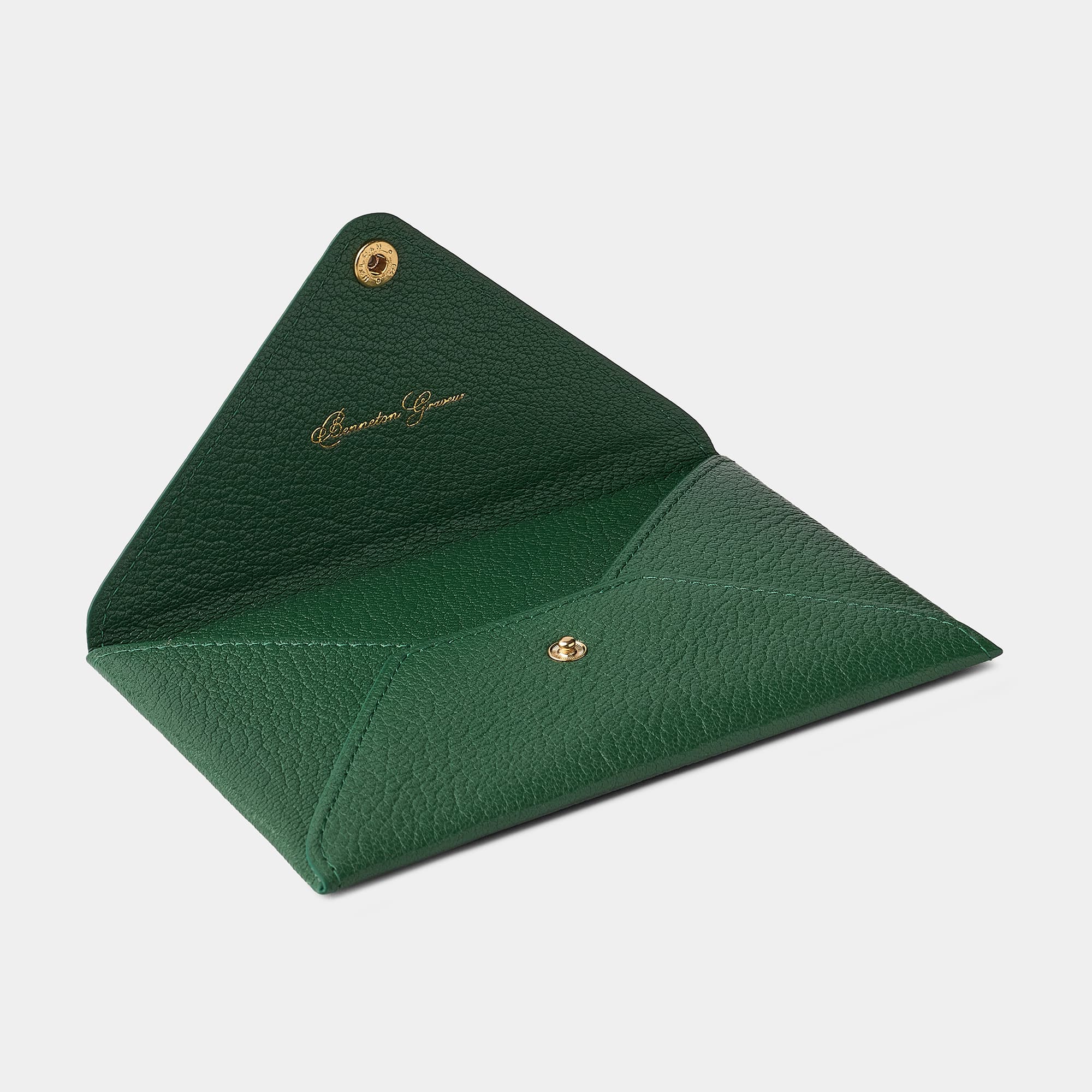 Pochette enveloppe en cuir de chèvre Vert sapin Benneton Graveur ouvert